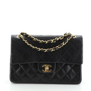 CHANEL Vintage Classic Double Flap Bag Quilted Lambskin Small